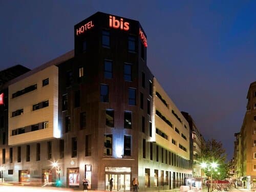 Внешний вид отеля Ibis Bilbao Centro в Бильбао