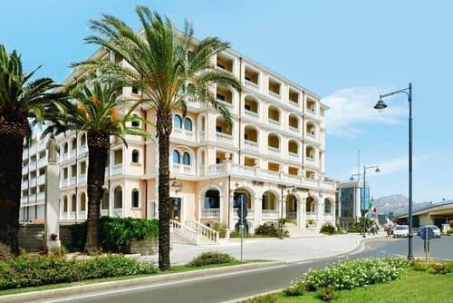 Внешний вид отеля Grand Hotel President Olbia