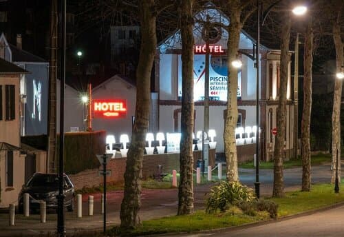 Внешний вид отеля Le M Hôtel & SPA Honfleur в Онфлёре