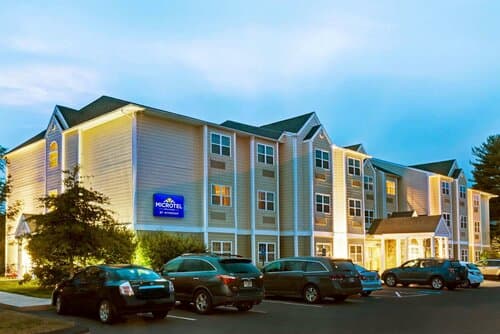Внешний вид отеля Microtel Inn & Suites by Wyndham York в Йорке