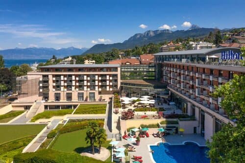 Внешний вид отеля Hilton Evian Les Bains в Эвьян-ле-Бене