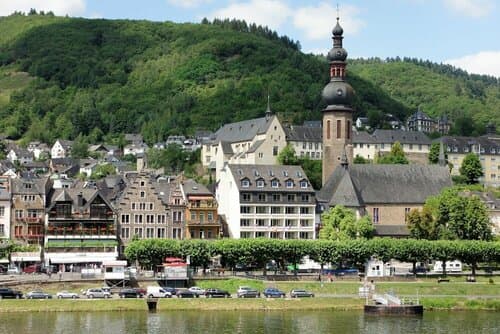 Внешний вид отеля Hotel Haus Sonnschein