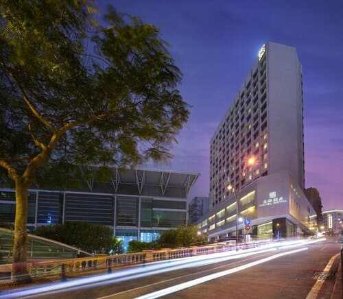 Внешний вид отеля Hotel Royal Macau в Макао