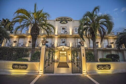 Внешний вид отеля Hotel Villa Daphne