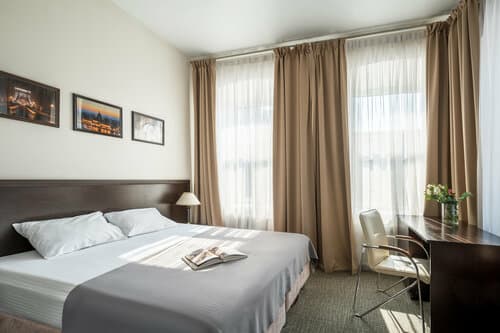 Внешний вид отеля Артхофф в Бауманке