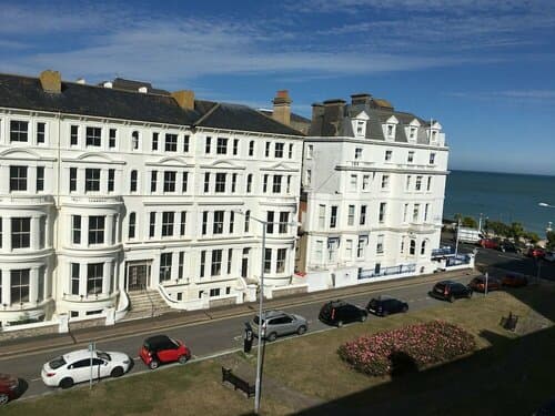 Внешний вид отеля Da Vinci Hotel в Истборне