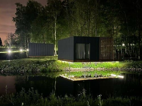 Внешний вид отеля Ашрам в Ленинградской области