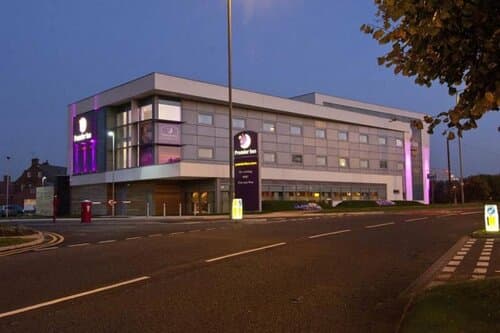 Внешний вид отеля Premier Inn Liverpool John Lennon Airport