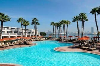 Внешний вид отеля Coronado Island Marriott Resort & SPA