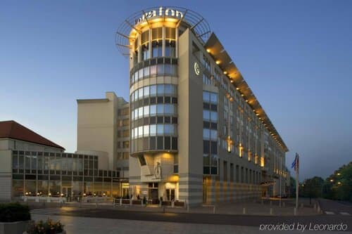 Внешний вид отеля Sheraton Grand Warsaw