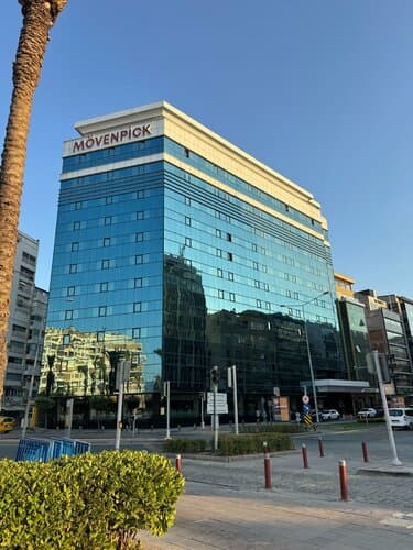 Внешний вид отеля Mövenpick Hotel Izmir