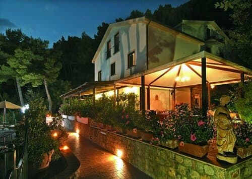 Внешний вид отеля Hotel Villa delle Meraviglie