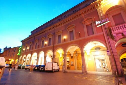 Внешний вид отеля Hotel Palace Bologna