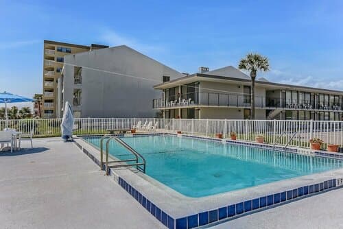 Внешний вид отеля Beachside Motel в Фернандина-Бич