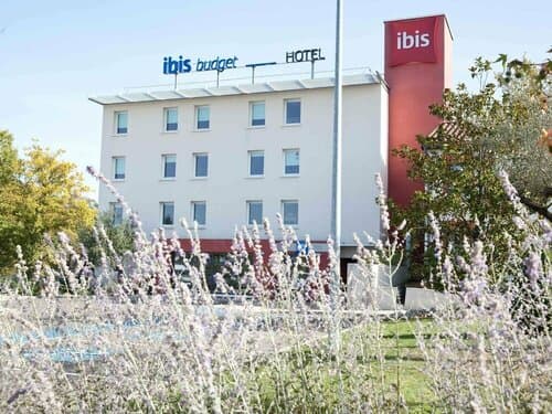 Внешний вид отеля Ibis budget Montauban Les Chaumes