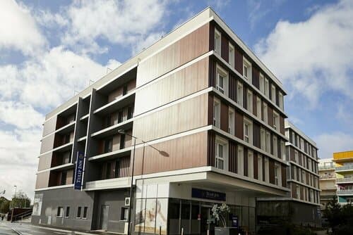 Внешний вид отеля Tulip Inn Massy Palaiseau Residence в Эсоне
