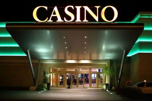 Внешний вид отеля Hotel y Casino del Rio - General Roca
