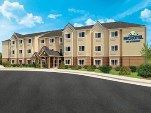 Внешний вид отеля Microtel Inn & Suites by Wyndham Altoona