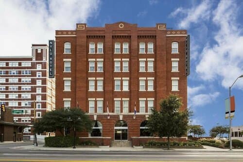 Внешний вид отеля Canvas Hotel Dallas