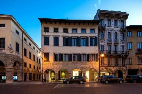 Внешний вид отеля Mercatovecchio Luxury Suites