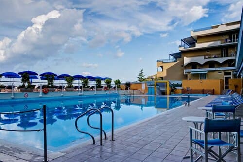 Внешний вид отеля Best Western Hotel La Solara