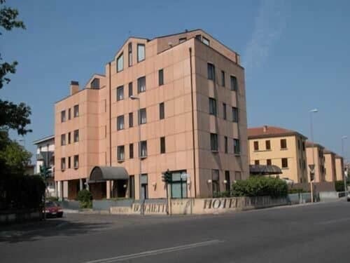 Внешний вид отеля Hotel Borghetti
