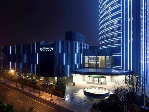 Внешний вид отеля Pullman Shanghai Xuhui