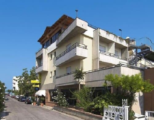 Внешний вид отеля Ristorante Hotel Lucia