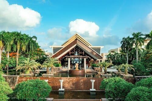 Внешний вид отеля Sheraton Sanya Resort