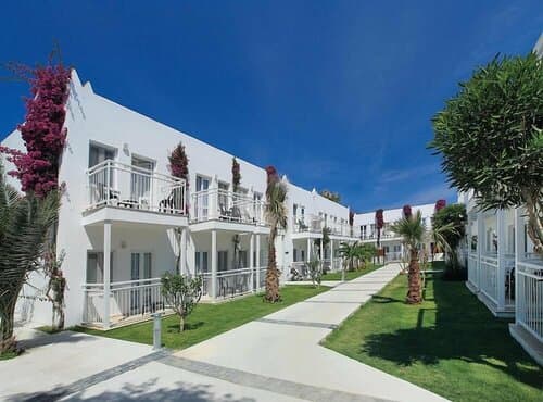 Внешний вид отеля Petunya Beach Resort