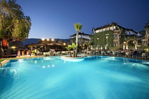 Внешний вид отеля Club Hotel Titan