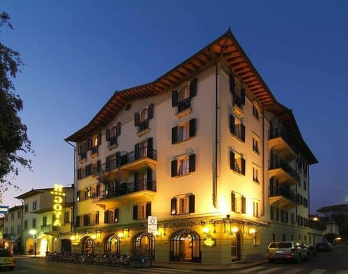 Внешний вид отеля Hotel Goya