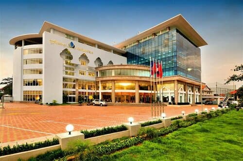 Внешний вид отеля Vientiane Plaza Hotel