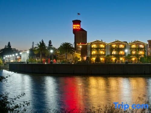 Внешний вид отеля Napa River Inn в Округе Напе