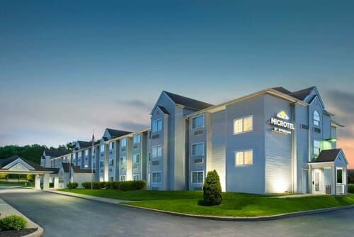 Внешний вид отеля Microtel Inn & Suites by Wyndham Pittsburgh Airport