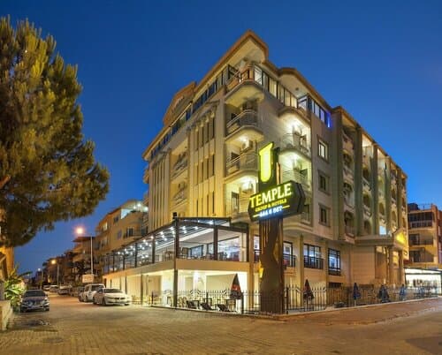 Внешний вид отеля Temple Hotel