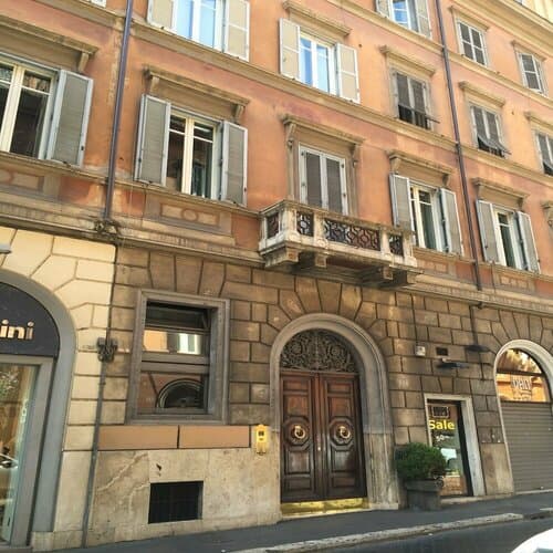 Внешний вид отеля Qt Suites Roma
