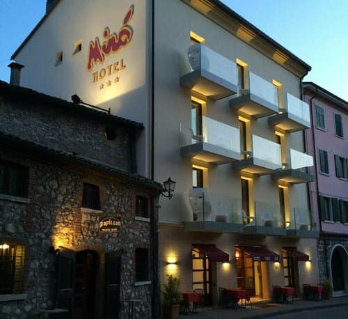 Внешний вид отеля Hotel Miro