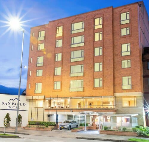 Внешний вид отеля Hotel San Pablo в Боготе