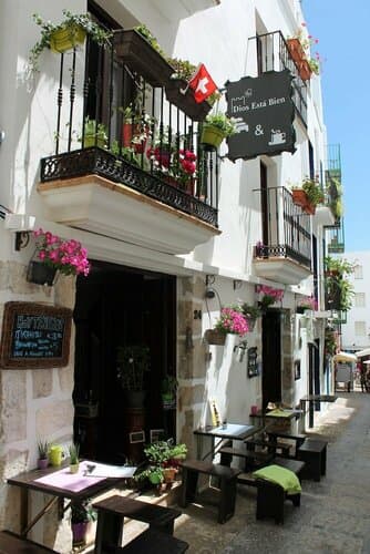 Внешний вид отеля Hostal Dios Esta Bien