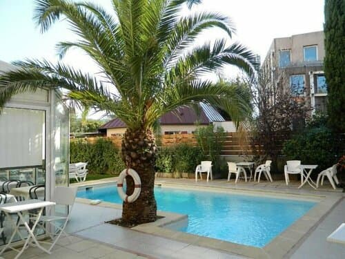 Внешний вид отеля Adonis Arc Hôtel Aix в Экс-ан-Провансе