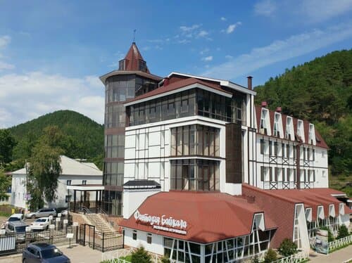 Внешний вид отеля Вера Байкал в Листвянке