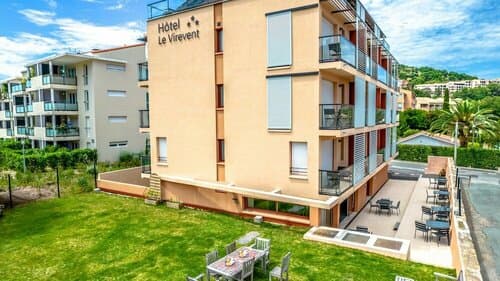 Внешний вид отеля Hotel Le Virevent в Варе