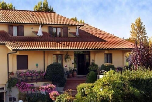 Внешний вид отеля Le Volpaie в Сан-Джиминьяно