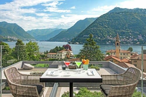 Внешний вид отеля Hilton Lake Como