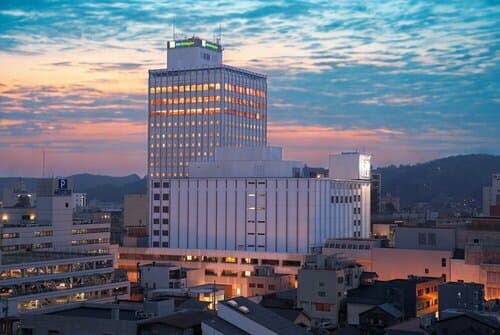 Внешний вид отеля Holiday Inn Ana Kanazawa Sky, an Ihg Hotel в Канадзаве