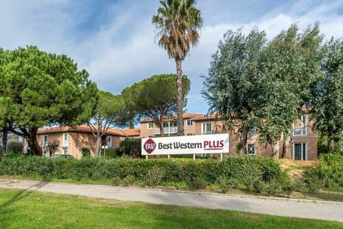 Внешний вид отеля Best Western Plus Hotel Hyeres Cote D'azur