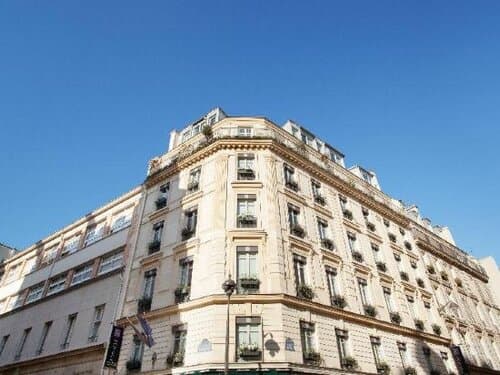 Внешний вид отеля Grand Hotel Saint Michel в Квартале Сорбоннах