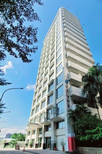 Внешний вид отеля New Taipei Hot Spring Hotel в Новом Тайбэйе