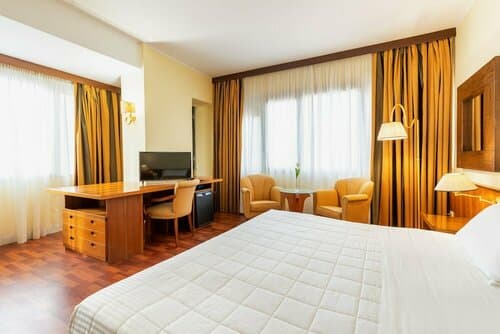 Внешний вид отеля Hotel Royal Palace